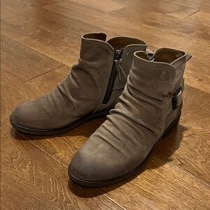 SOFFT Brookdale leather ankle boots, size 8